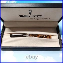 Delta Vintage Japan Limited Edition No. 5 Anima Fountain Pen F with BOX